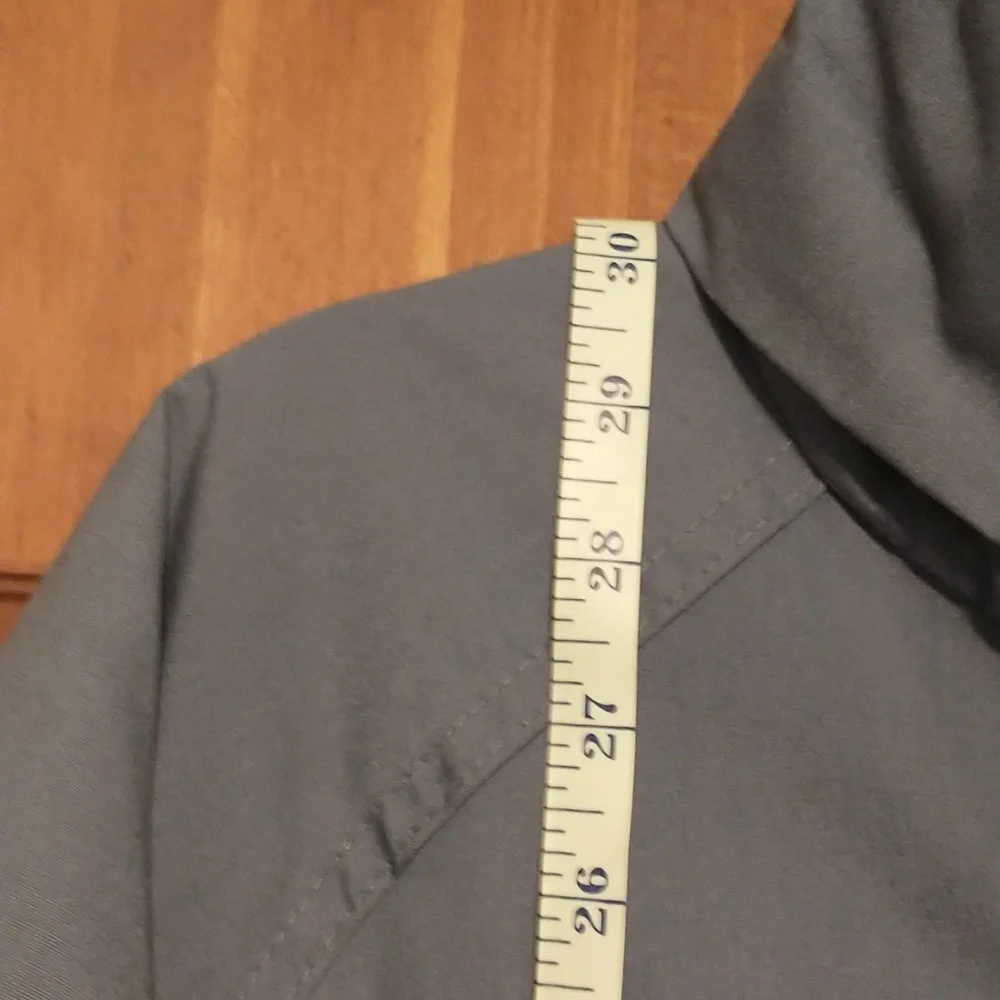 Woolrich woman's size L heavy quilted lined winter parka coat in periwinkle blue - Picture 10 of 16